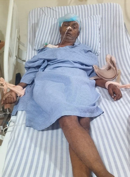 उपचार खर्चको अभावमा अस्पतालमै वास